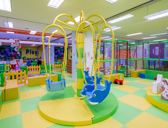 子ども 室内 遊び場